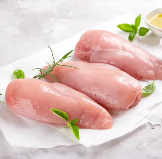 FRESH CHICKEN BREAST 500 GM